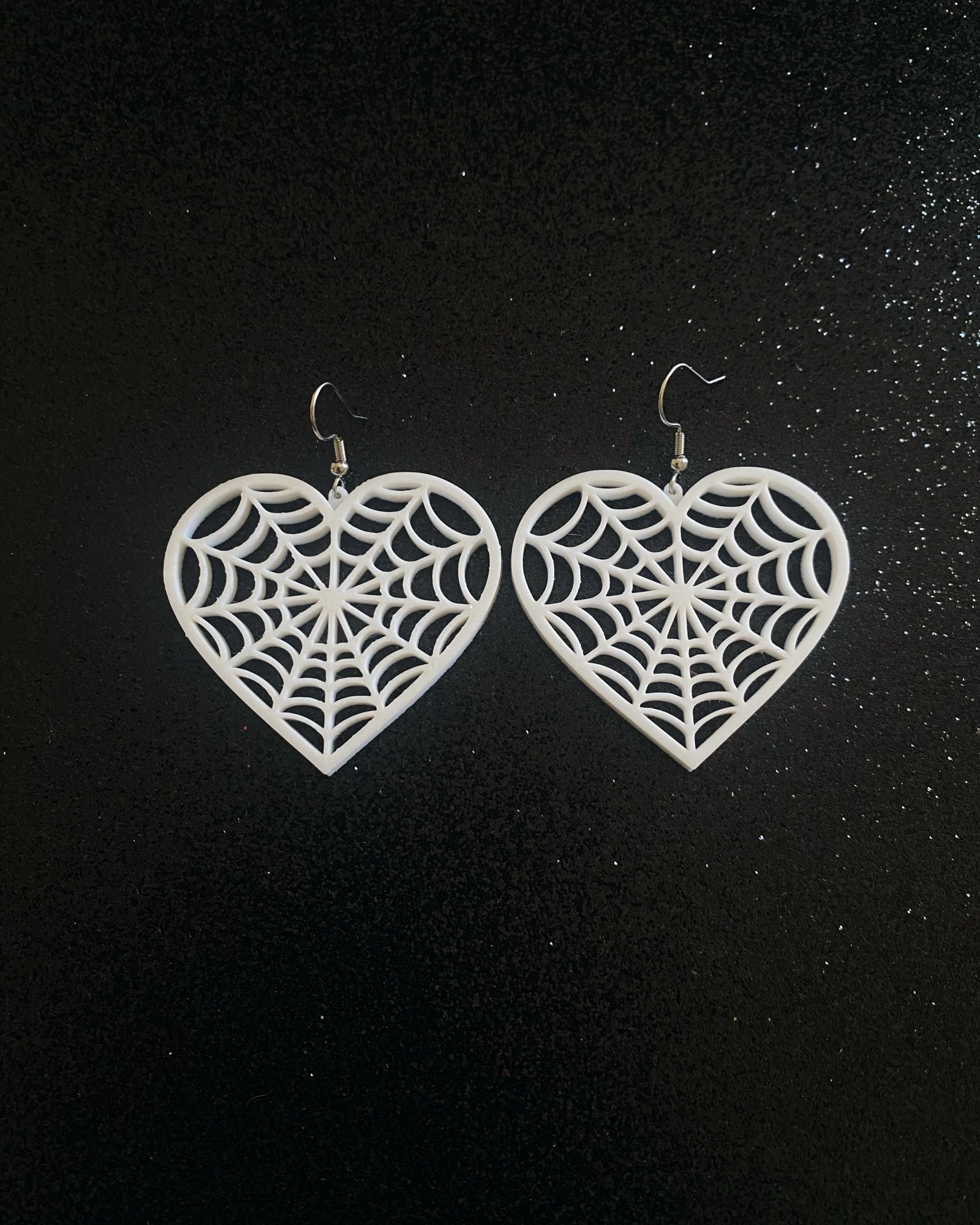 Boucles d'Oreilles Cœur Toile d'Araignée 3D - Style Goth / Alt / Halloween 